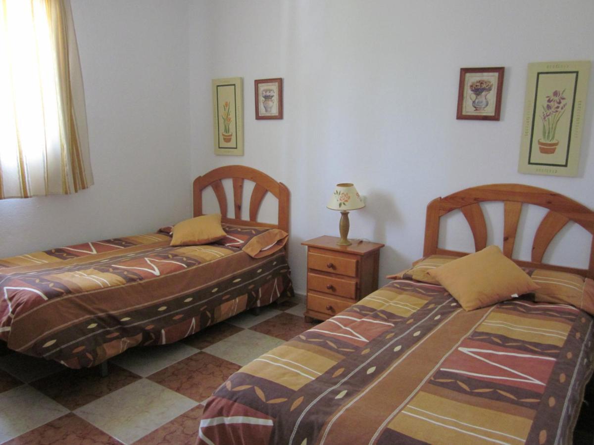 Chalet en Hozanejos Chiclana de la Frontera Kamer foto